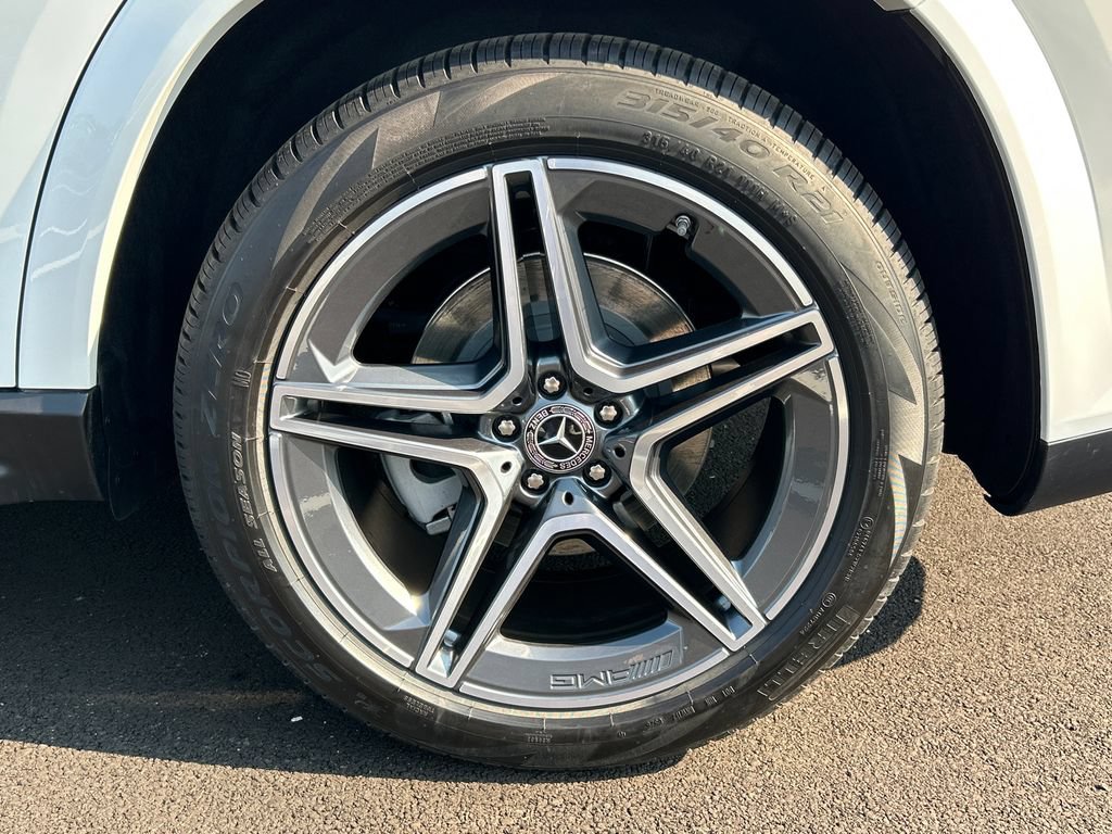 New 2026 Mercedes-Benz GLS 450 4MATIC image 36