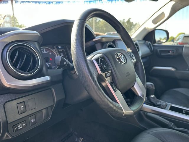 Used 2022 Toyota Tacoma SR5 image 10