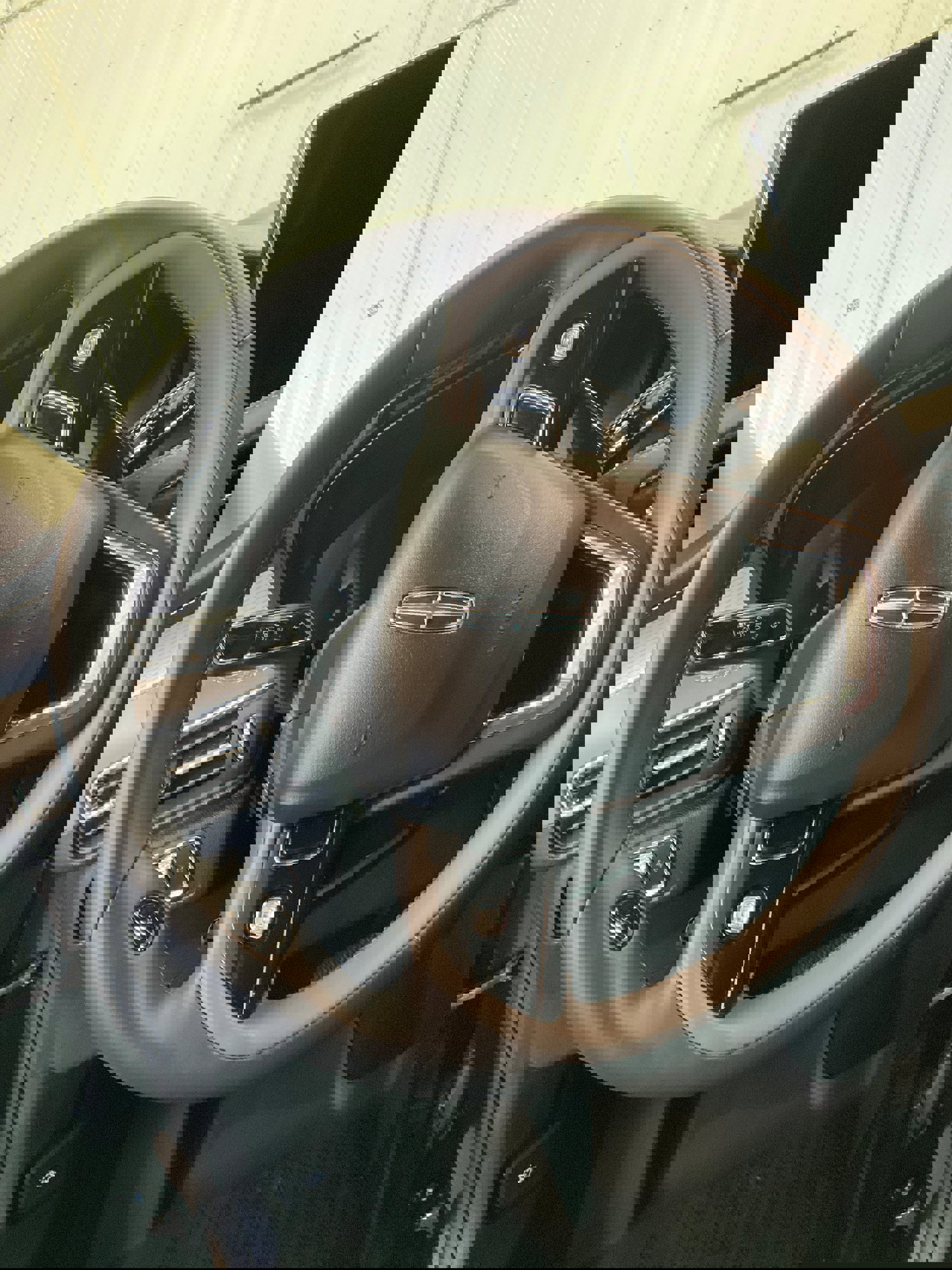 Used 2025 Lincoln Corsair AWD w/ Equipment Group 101A image 13