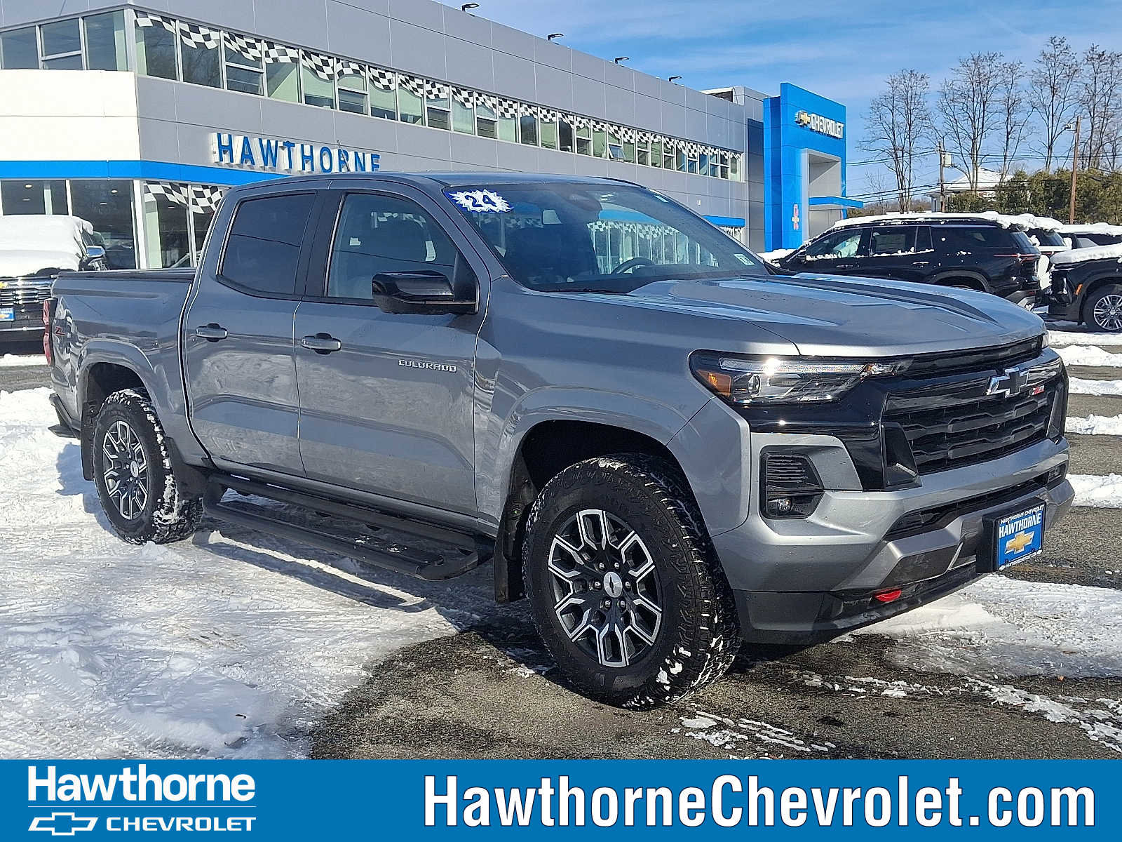 Used 2024 Chevrolet Colorado Z71 w/ Z71 Convenience Package 2
