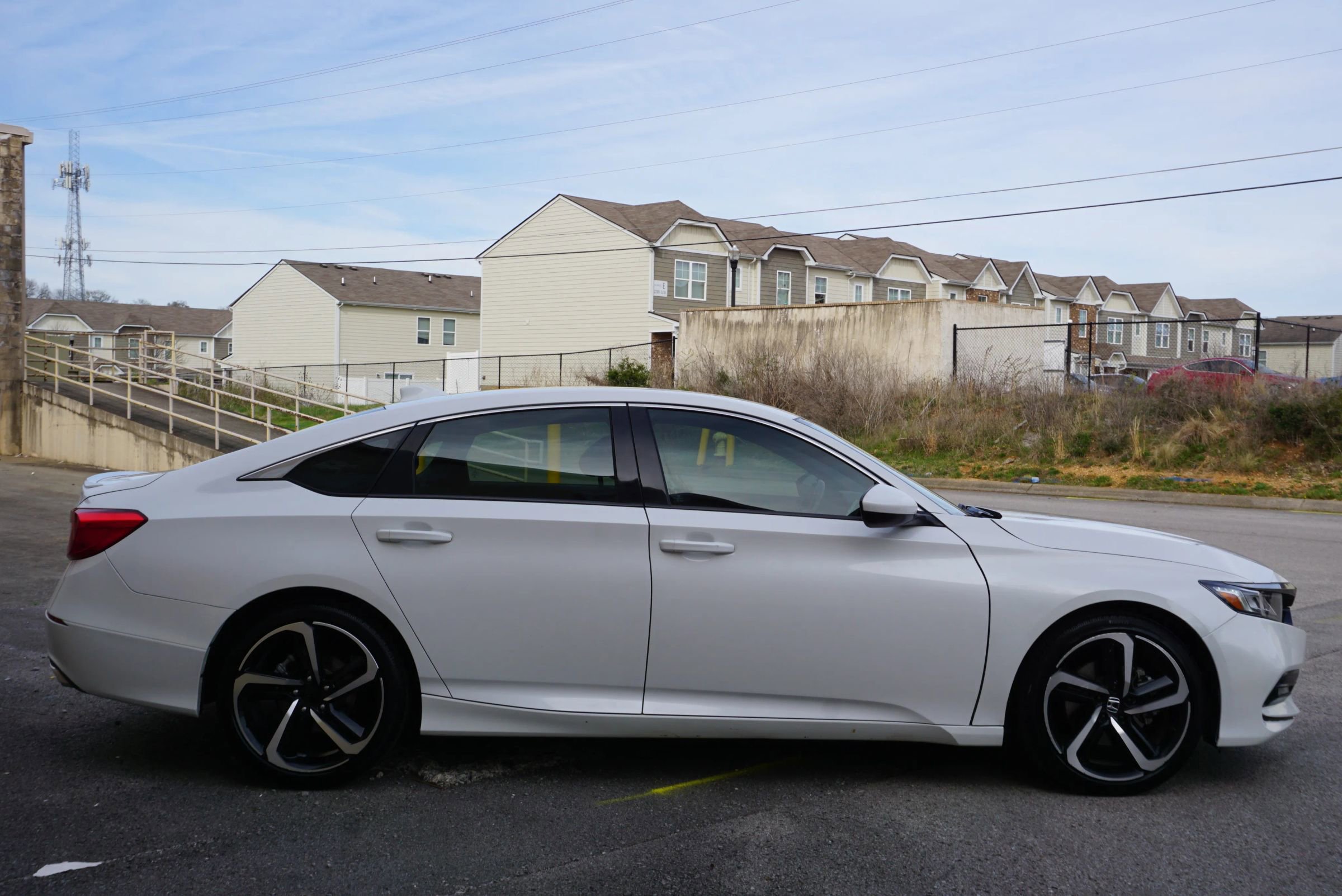 Used 2018 Honda Accord Sport image 6