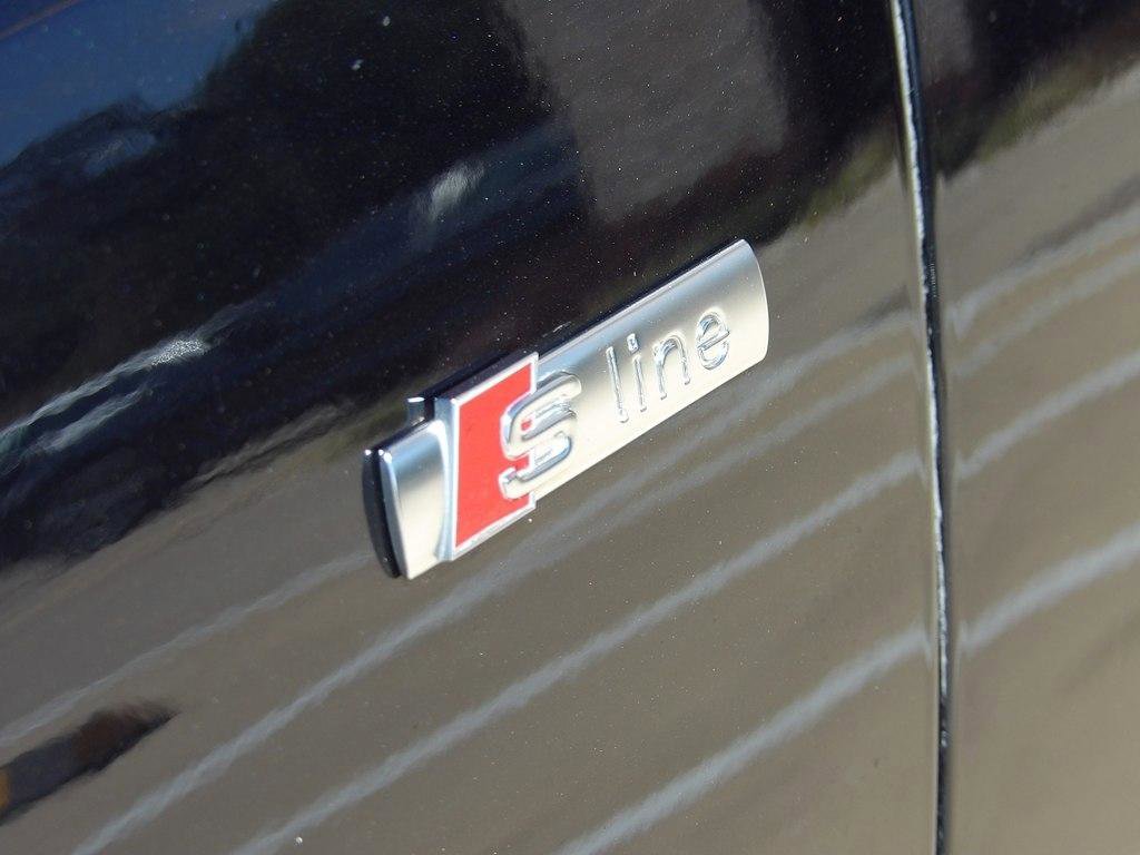 Used 2017 Audi A4 2.0T Prestige image 10