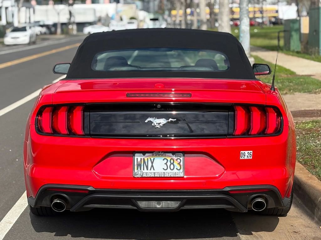 Used 2022 Ford Mustang Premium image 4