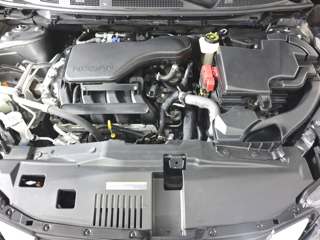 Used 2021 Nissan Rogue Sport SV AWD/4WD image 36