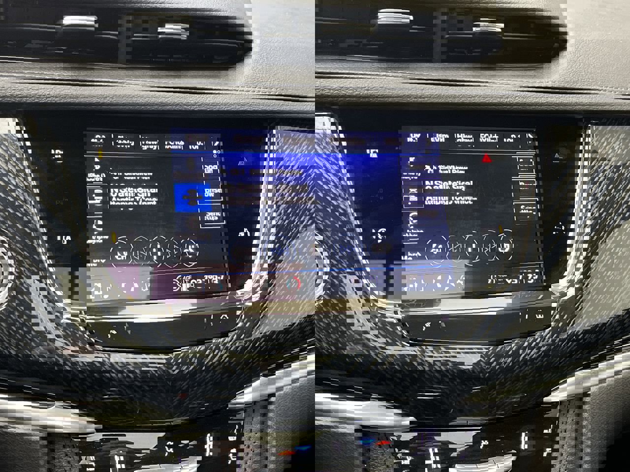 Certified 2025 Cadillac XT6 Premium Luxury image 21