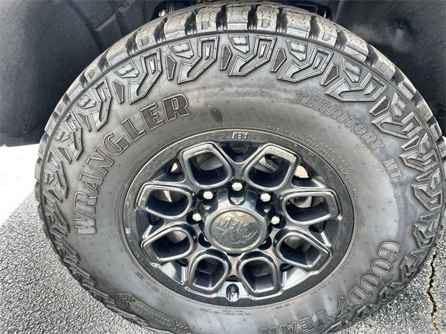 Certified 2024 Chevrolet Silverado 2500 ZR2 w/ ZR2 Bison Edition image 35