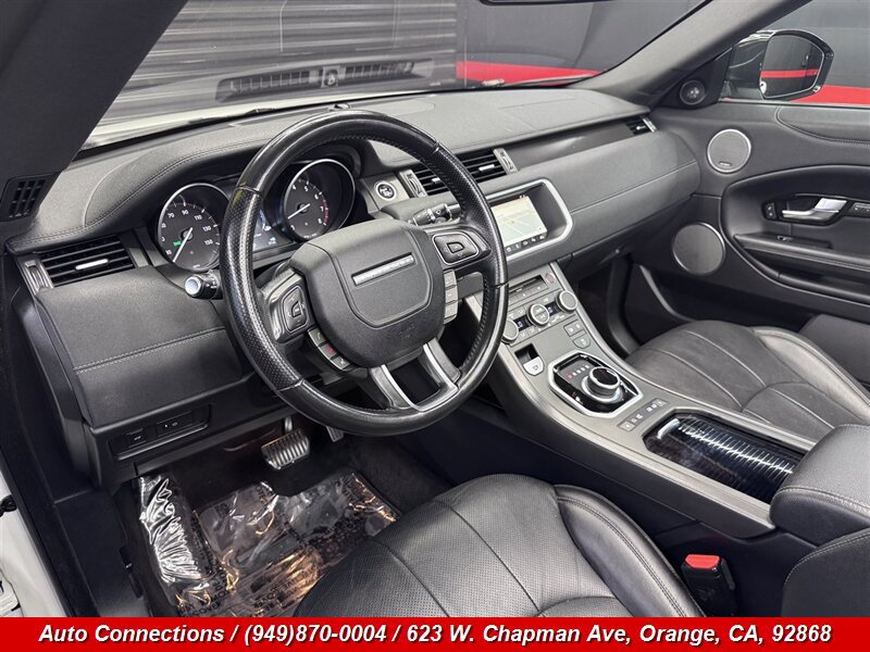 Used 2018 Land Rover Range Rover Evoque SE Dynamic AWD/4WD image 15