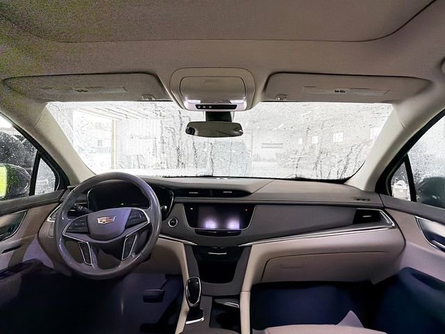 Used 2019 Cadillac XT5 Luxury w/ Trailering Package AWD/4WD image 10