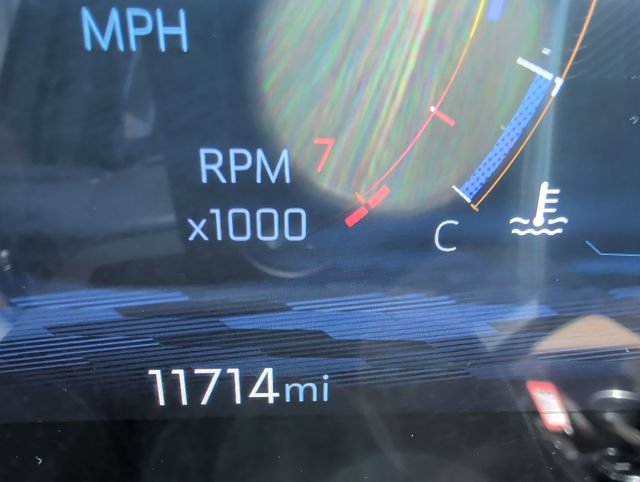 Used 2025 Chevrolet Equinox ACTIV w/ Safety and Technology Package FWD image 18