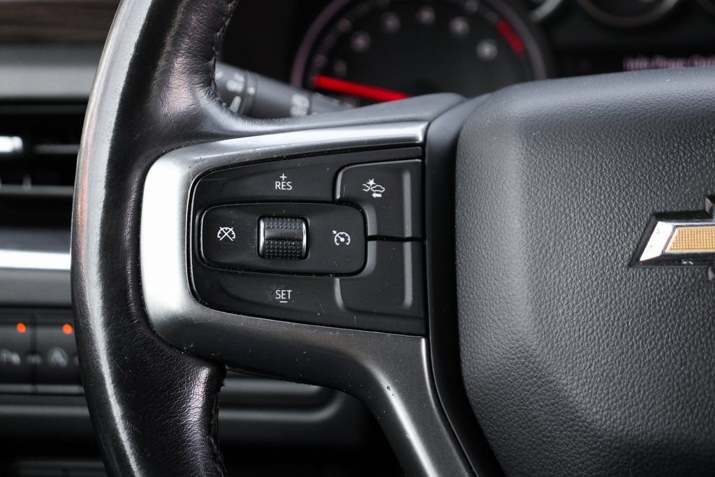 Used 2021 Chevrolet Suburban LS w/ Driver Alert Package image 21