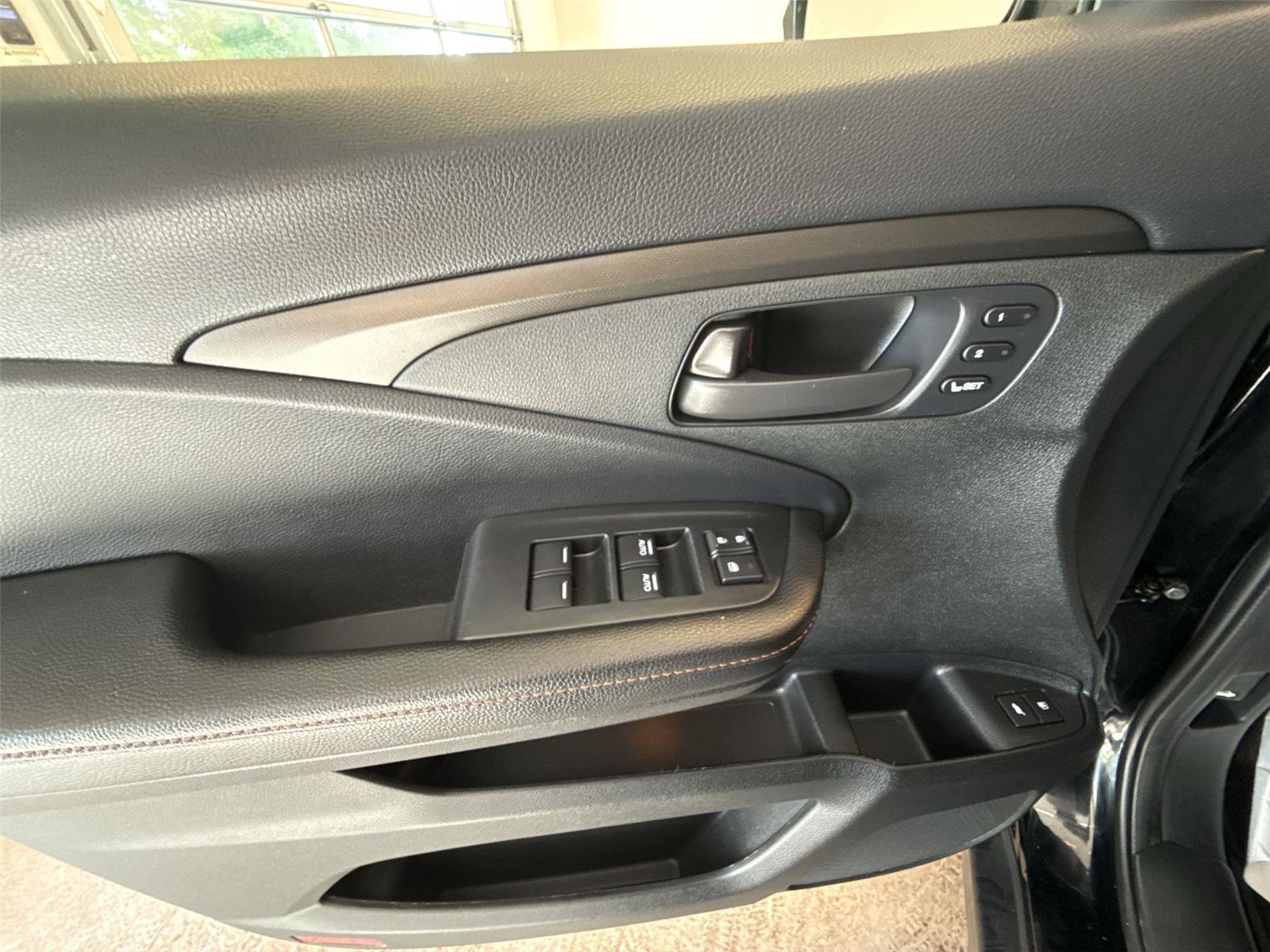Used 2024 Honda Passport TrailSport image 15