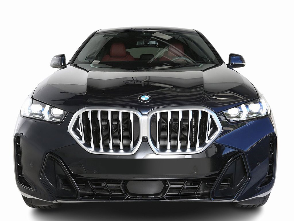 Used 2025 BMW X6 xDrive40i w/ Parking Assistance Package image 2
