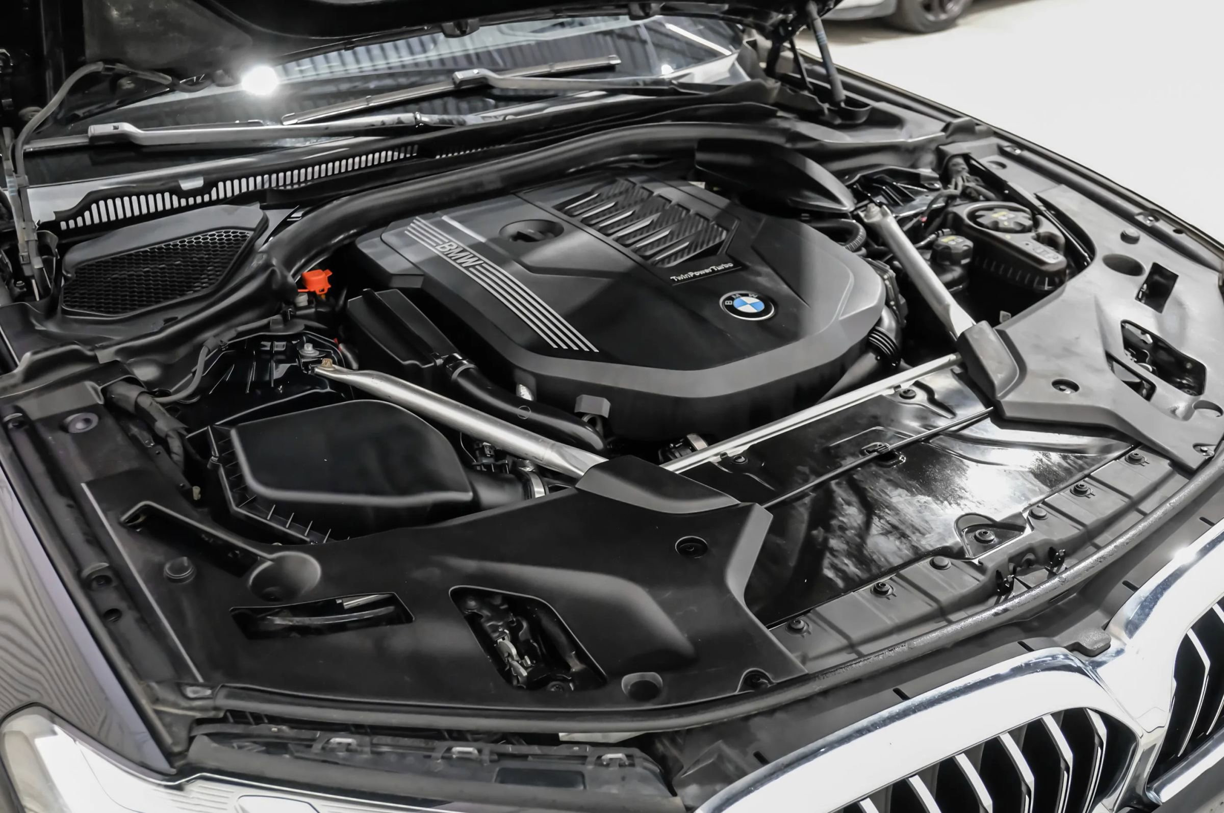 Used 2022 BMW 540i w/ M Sport Package RWD image 60