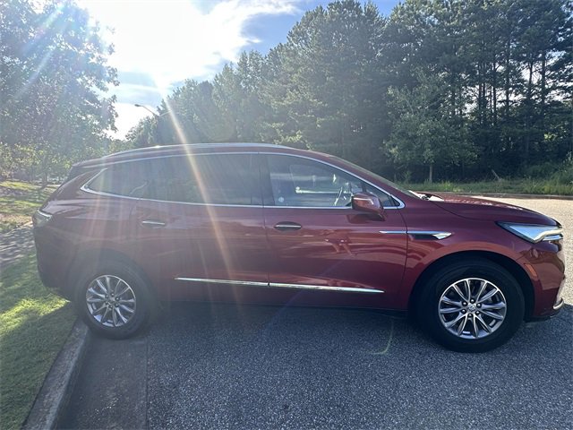 Used 2024 Buick Enclave Premium image 6