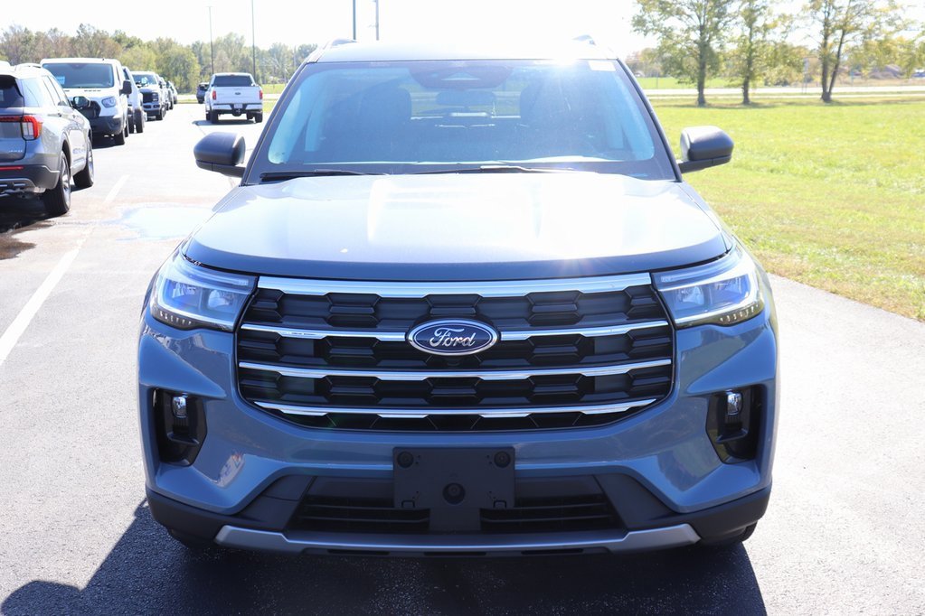 New 2026 Ford Explorer Active image 5