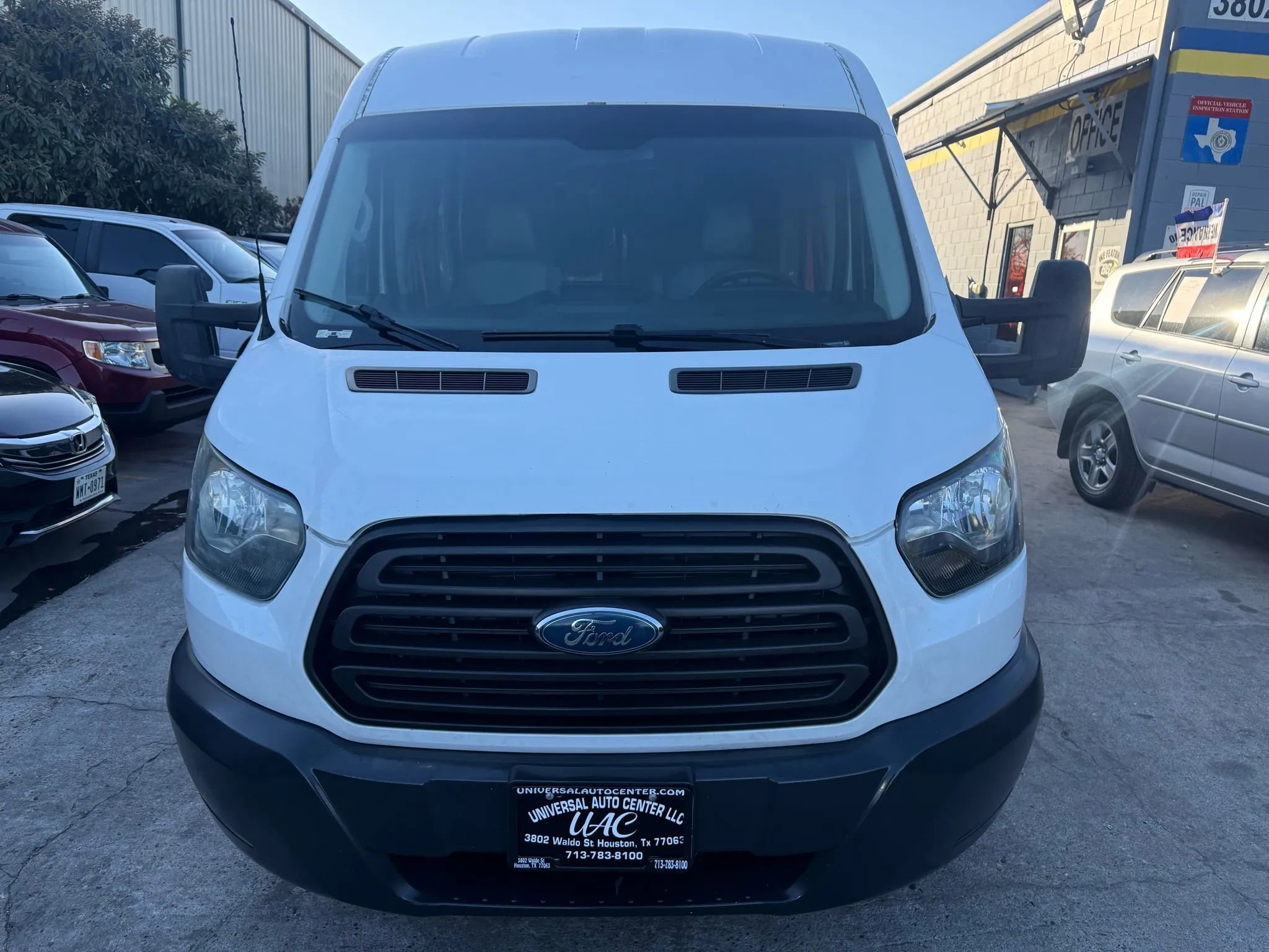 Used 2017 Ford Transit 350 148 Medium Roof RWD image 2