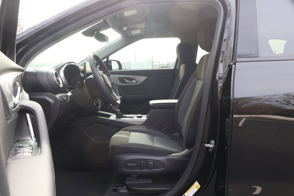 Used 2023 Chevrolet Blazer LT w/ Driver Confidence Package AWD/4WD image 29