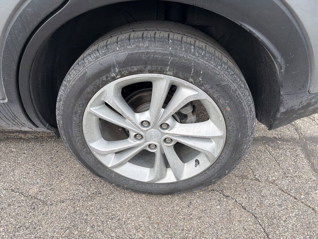 Used 2023 Buick Encore GX Preferred w/ Cold Weather Comfort Package image 19