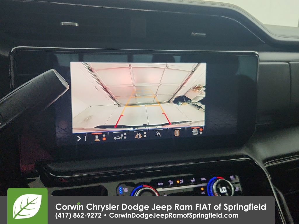 Used 2024 GMC Sierra 2500 AT4X AWD/4WD image 16