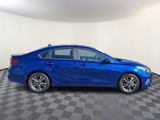 Certified 2022 Kia Forte LXS image 9