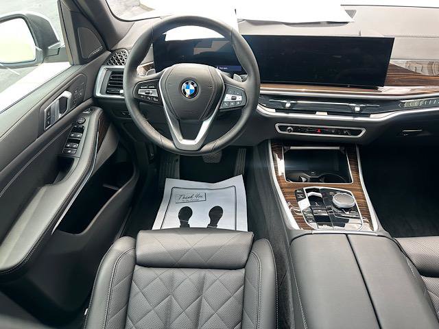 Used 2026 BMW X5 xDrive40i AWD/4WD image 22
