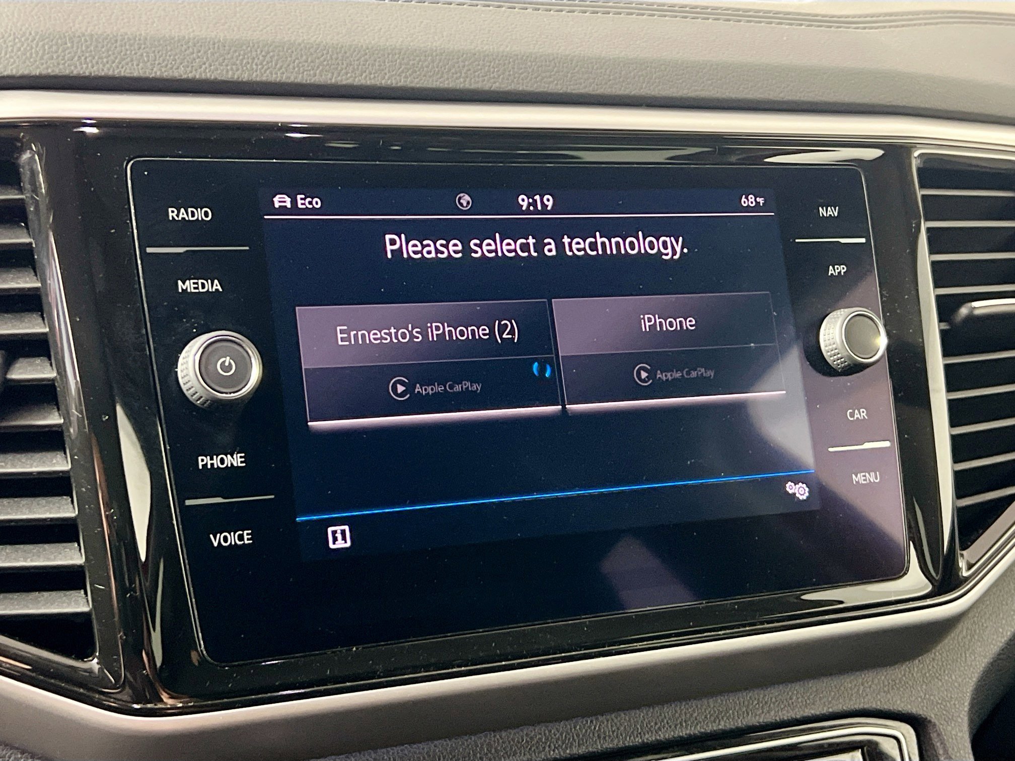 Used 2022 Volkswagen Atlas SEL Premium AWD/4WD image 28