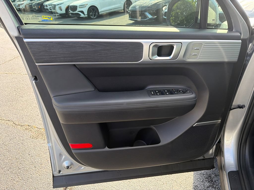 Used 2024 Hyundai Santa Fe Limited FWD image 10