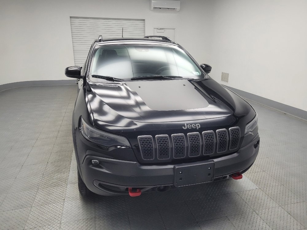 Used 2022 Jeep Cherokee Trailhawk image 14