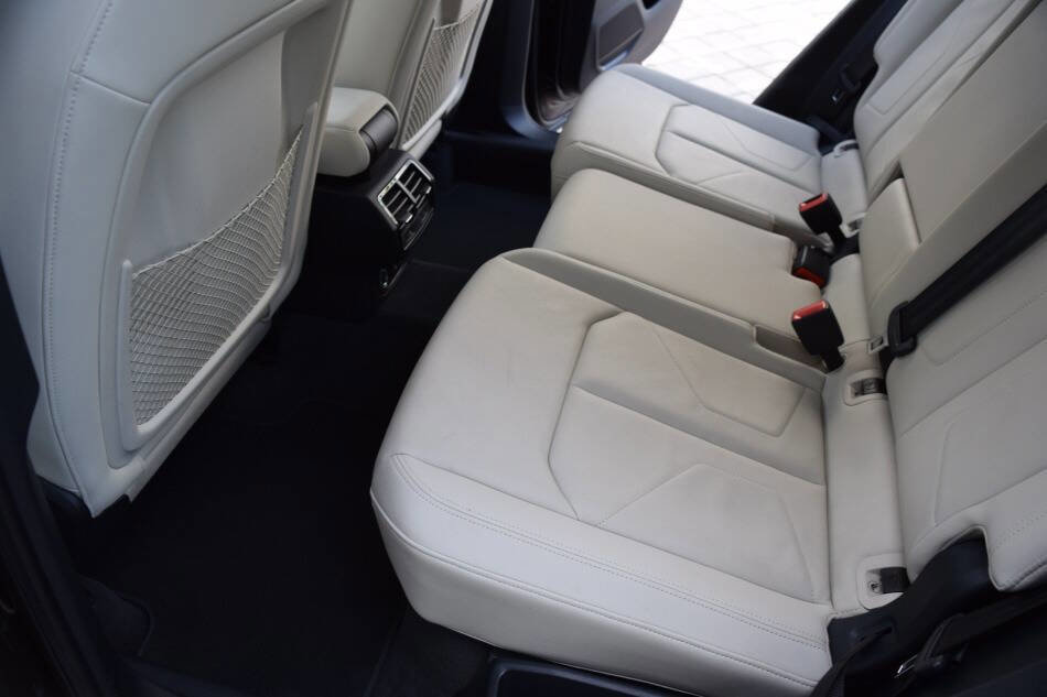 Used 2022 Audi Q3 2.0T Premium w/ Convenience Package AWD/4WD image 45