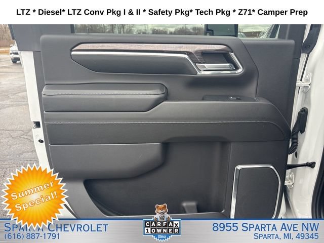 Used 2024 Chevrolet Silverado 2500 LTZ w/ LTZ Convenience Package AWD/4WD image 17