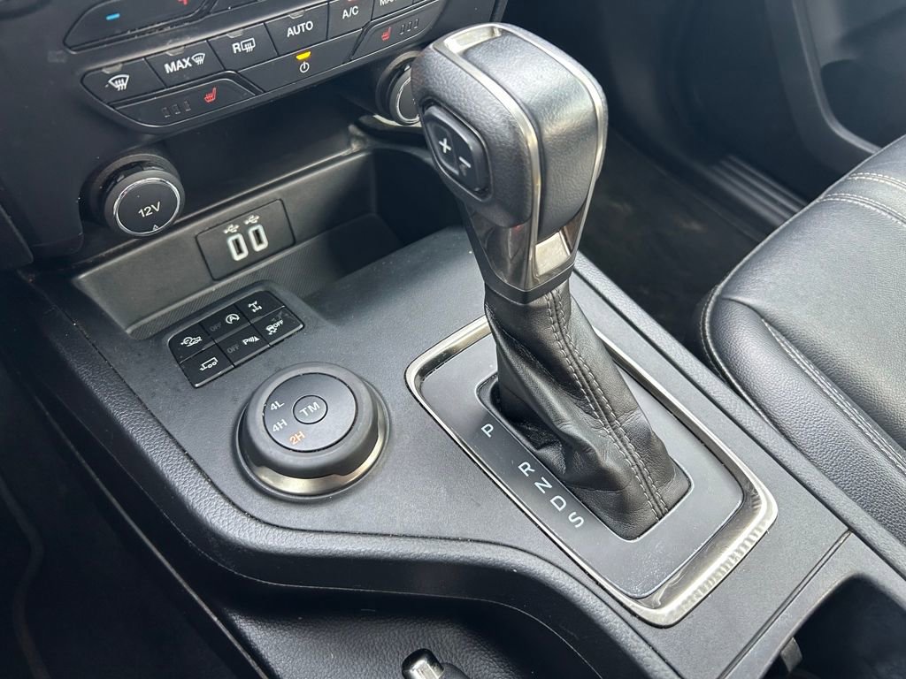 Used 2020 Ford Ranger Lariat w/ Equipment Group 501A Mid image 16