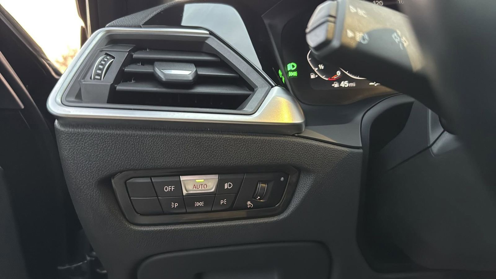 Used 2021 BMW 330i Sedan image 18