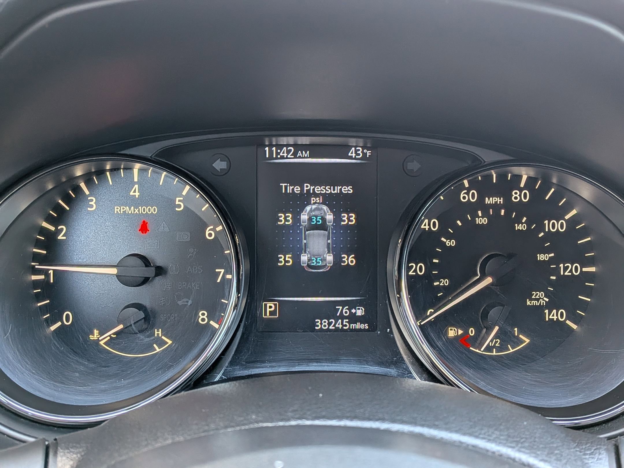 Used 2018 Nissan Rogue Sport SL image 13