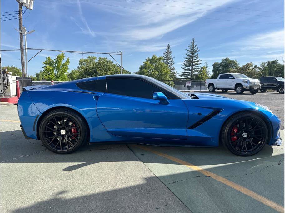 Used 2016 Chevrolet Corvette Stingray Coupe w/ 3LT Preferred Equipment Group RWD image 7