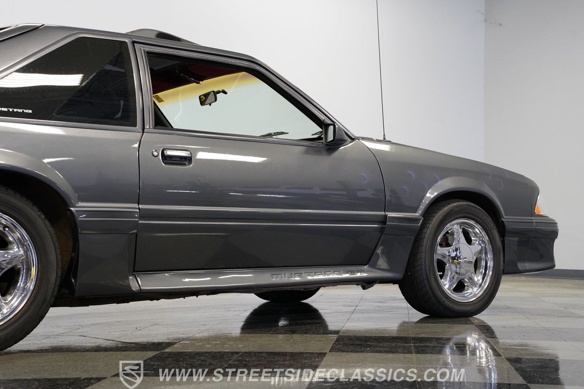 Used 1987 Ford Mustang GT RWD image 29