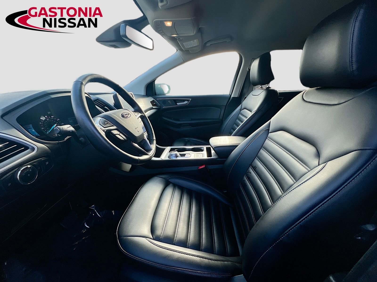 Used 2024 Ford Edge SEL image 26