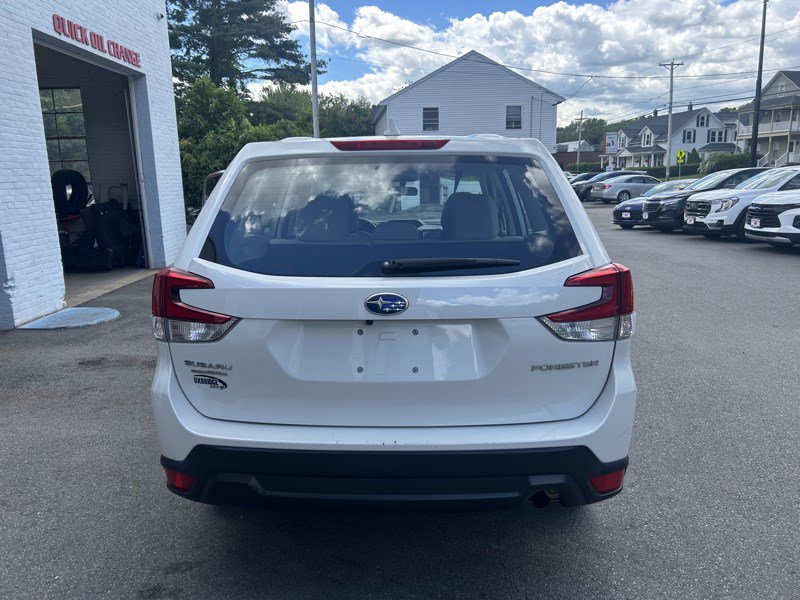 Used 2020 Subaru Forester AWD/4WD image 6