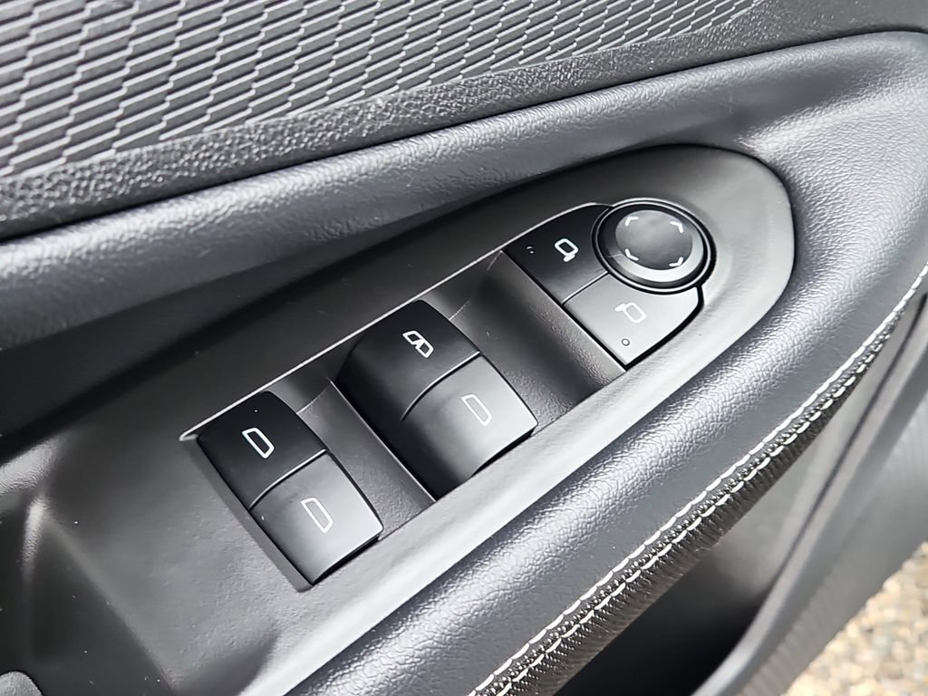 Certified 2025 Chevrolet Blazer EV LT AWD/4WD image 13