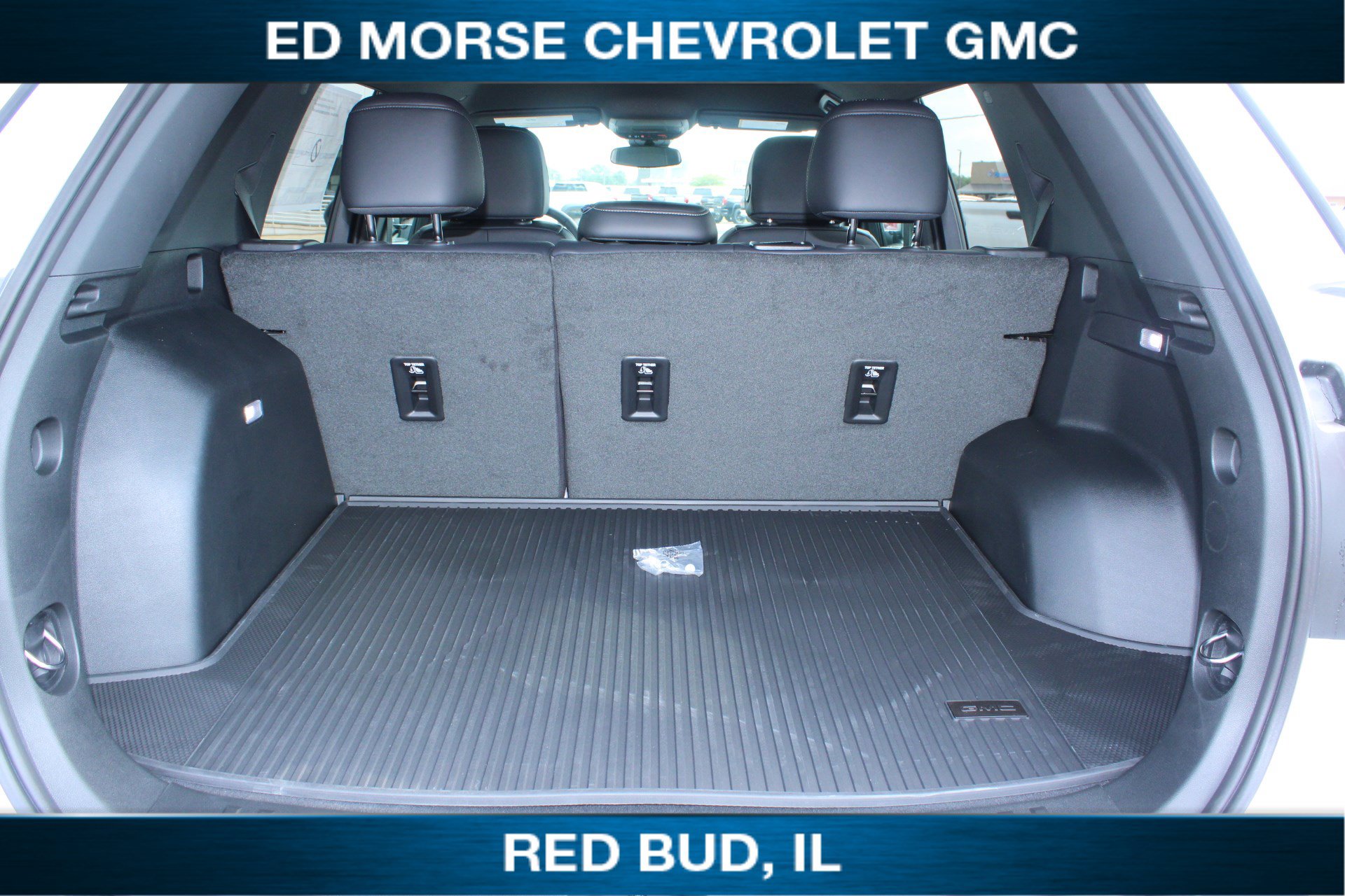 New 2027 GMC Terrain Elevation w/ Elevation Premium Package FWD image 17