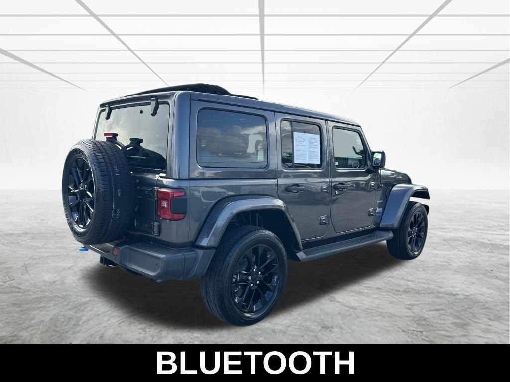 Used 2022 Jeep Wrangler Unlimited Sahara w/ Safety Group AWD/4WD image 5