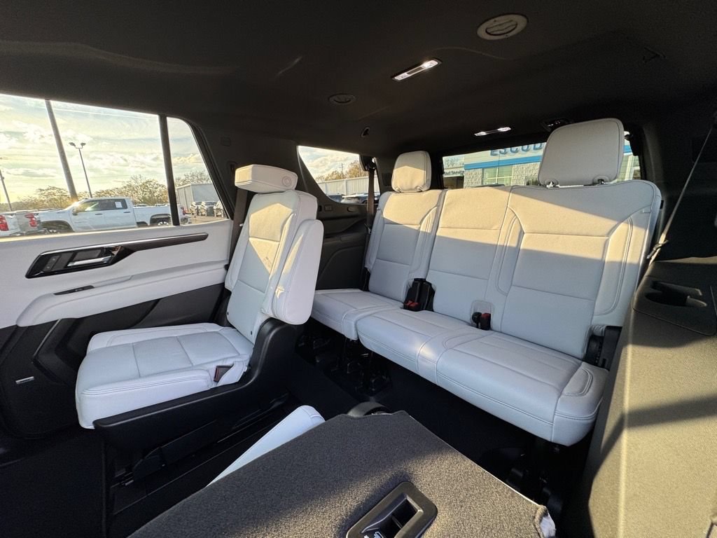 New 2025 Chevrolet Tahoe Premier AWD/4WD image 10