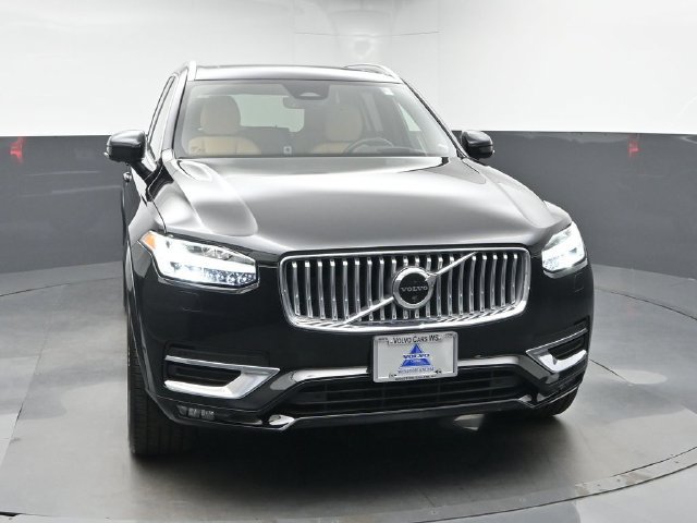 Used 2023 Volvo XC90 B6 Ultimate w/ Protection Package Premier AWD/4WD image 2