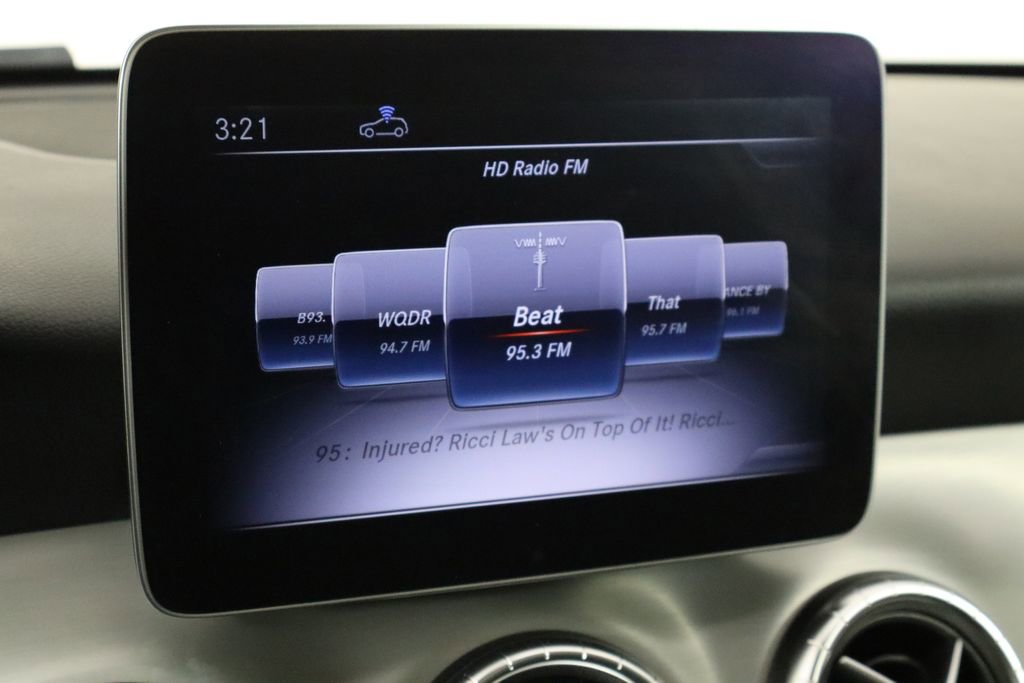 Used 2019 Mercedes-Benz CLA 250 image 31