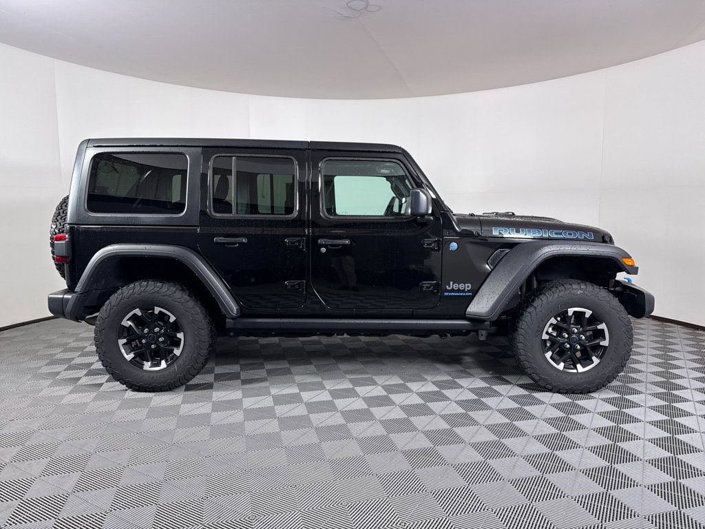 Used 2024 Jeep Wrangler Unlimited Rubicon 4xe image 15