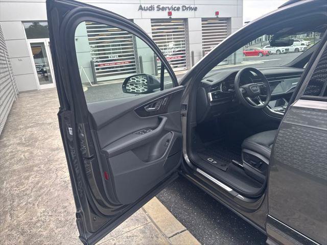 Certified 2024 Audi Q7 3.0T Prestige AWD/4WD image 28