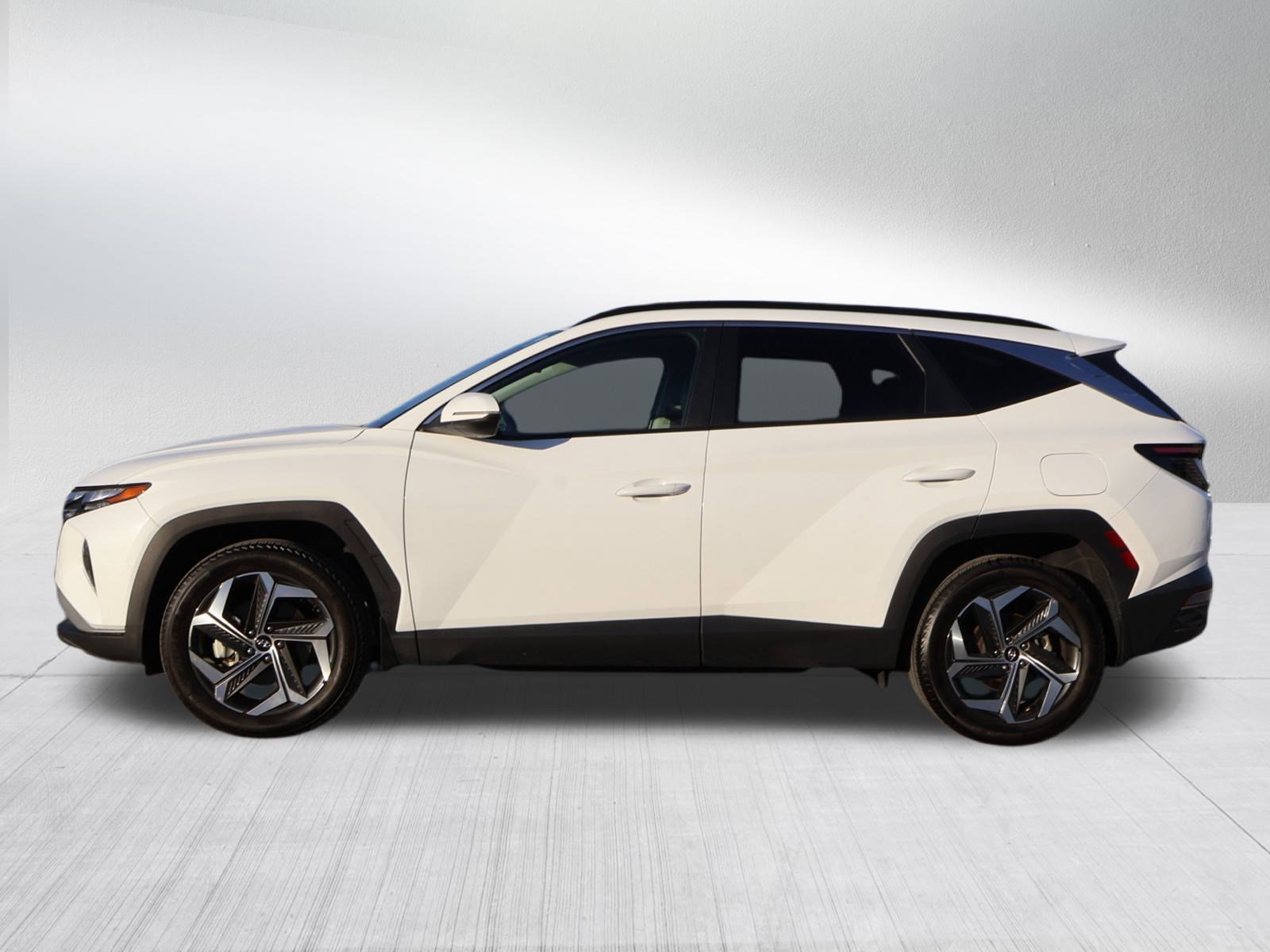 Used 2023 Hyundai Tucson SEL w/ Convenience Package image 4