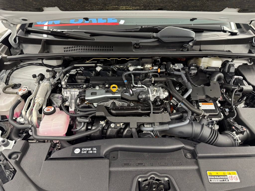 Used 2024 Toyota Prius Prime SE image 36