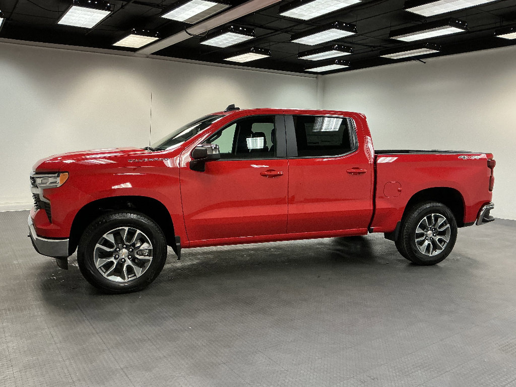 New 2026 Chevrolet Silverado 1500 LT w/ Protection Package AWD/4WD image 2