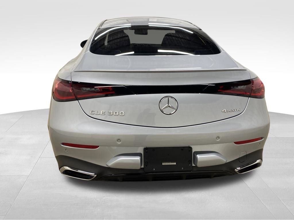 Used 2024 Mercedes-Benz CLE 300 4MATIC Coupe image 5