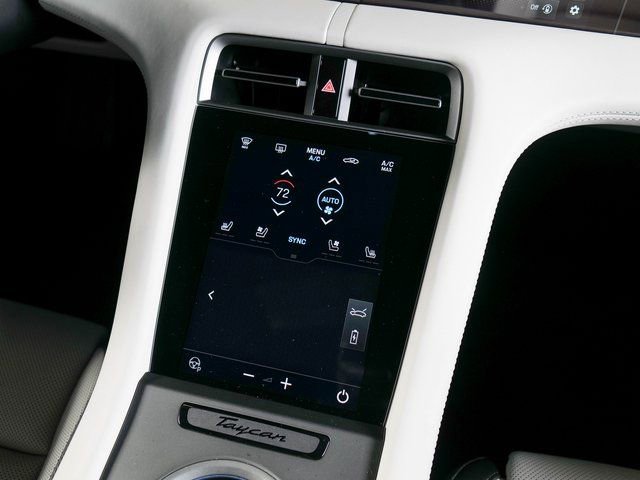 New 2025 Porsche Taycan 4S image 18
